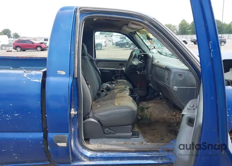 2003 Chevrolet Silverado 1500 из США, поврежденный, VIN 1GCEC14X33Z149612